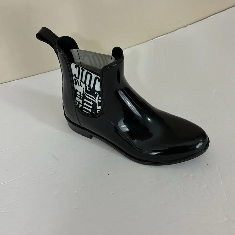 Juicy Couture Black Ankle Rain Boots Booties Size 9M